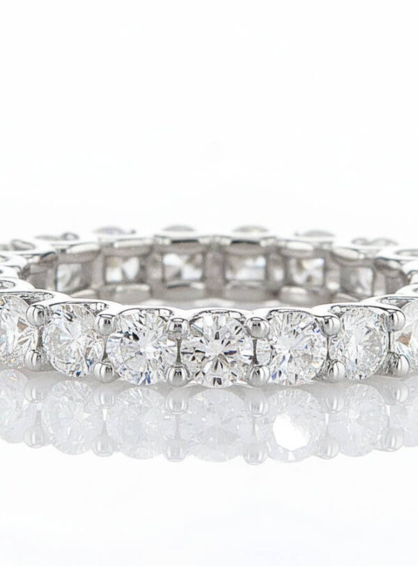Ring 23 white gold